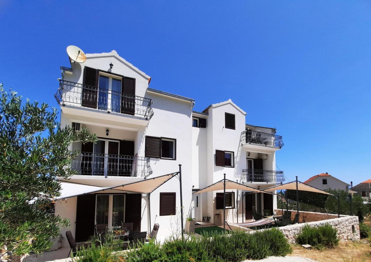 Apartments Pitve Jelsa  Exteriér fotografie